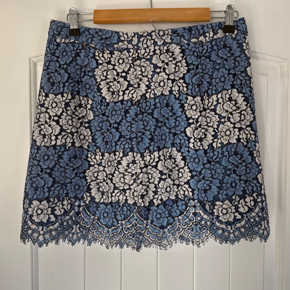NBD Women’s floral lace Mini Skirt